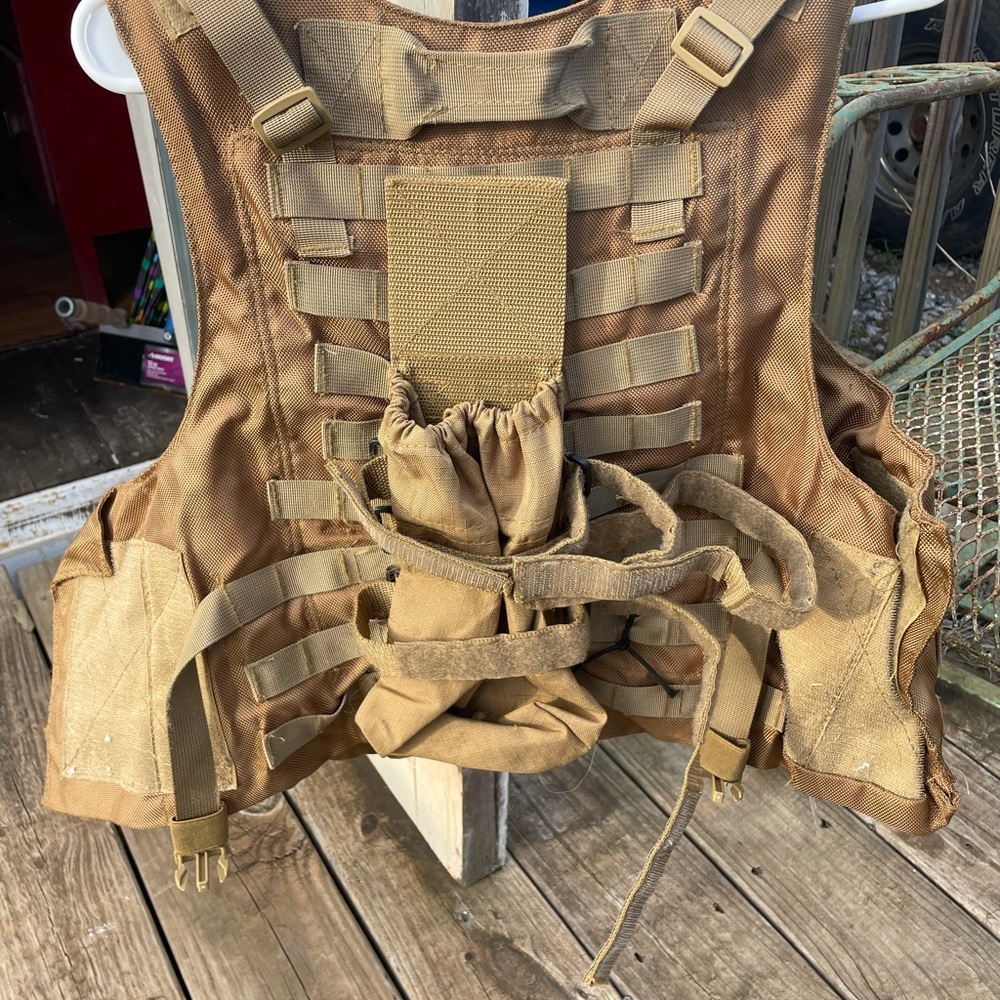 Air soft vest